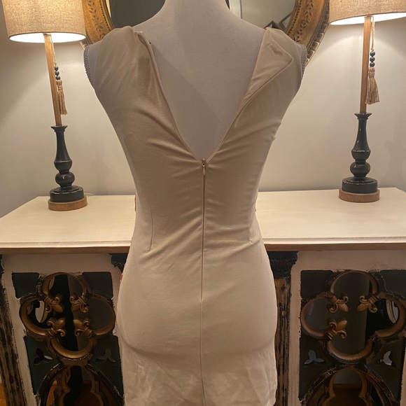 2/$35 Laundry by Shelli Segal Stunning Embroidered Dress size 0 XS - Picture 5 of 6